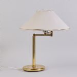 1589 3058 TABLE LAMP